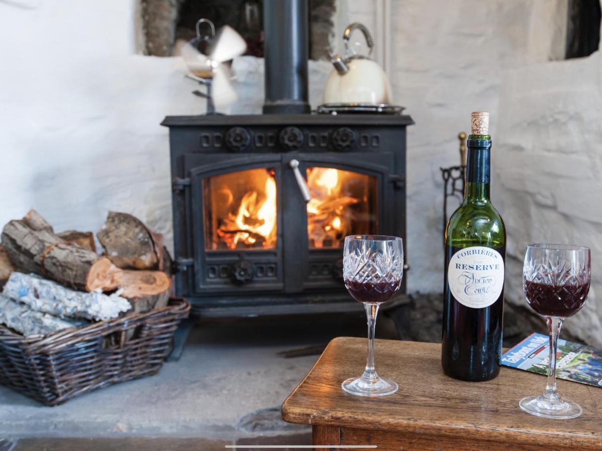 Ty Fferm Hen, Ancient Farmhouse, Coity Bach Talybont-on-Usk Екстериор снимка